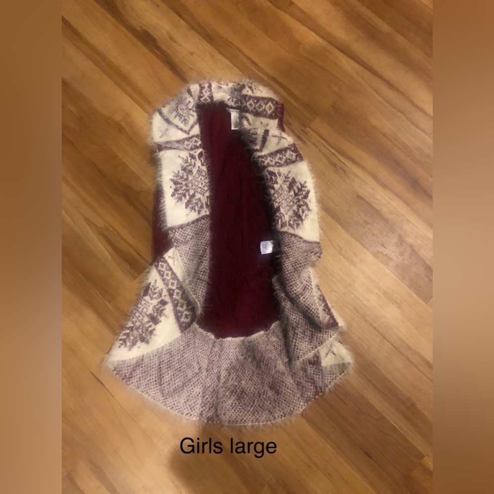 Girls large long sweater